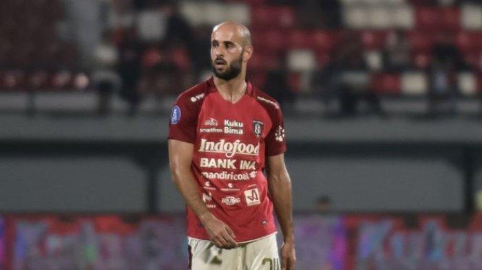 Mohammed Rashid saat menjalani laga membela Bali United melawan Madura United.