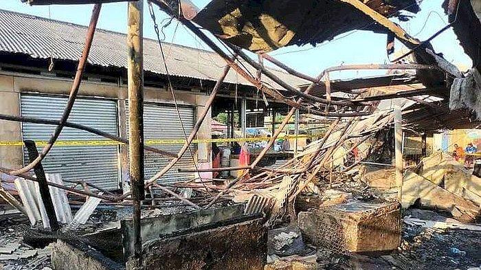 Kondisi Pasar Cipunagara, Subang, pascaterbakar, Kamis (28/3/2024) malam yang menghanguskan 175 kios, Jumat (29/3/2024).