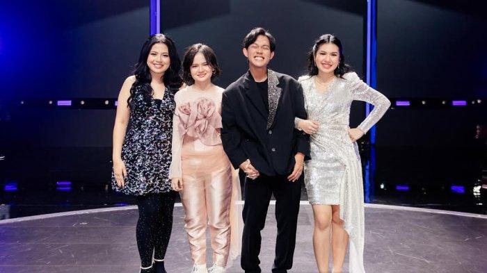 PESERTA TOP 4 - Peserta Top 4 Indonesian Idol 2025 setelah pengumuman hasil babak Spektakuler Show 10, Senin (21/4/2025). Keempat peserta berhak melanjutkan perjalanan ke babak Spektakuler Show 11.