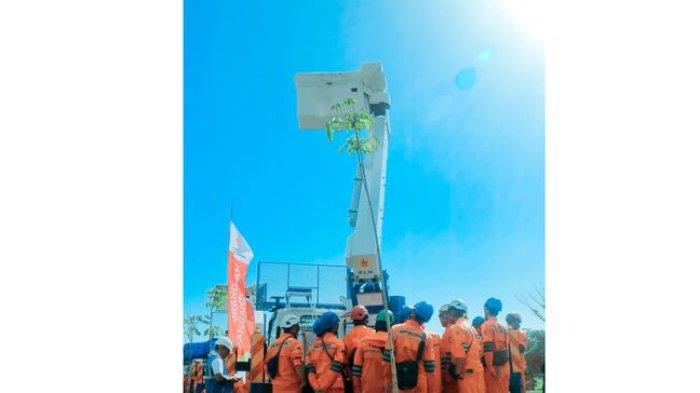 Refreshment tim PDKB PLN di The Allure Villas Kabupaten Pangandaran.