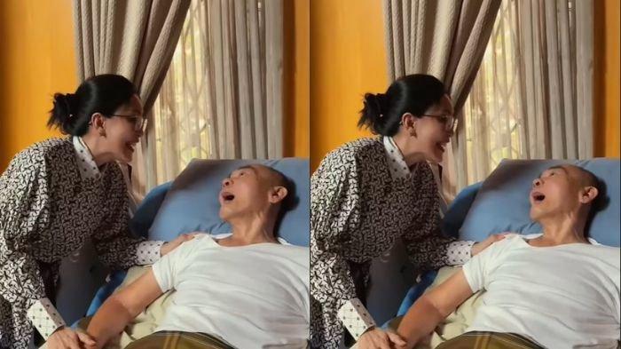 Rieke Diah Pitaloka menjengkuk lawan mainnya di sitkom