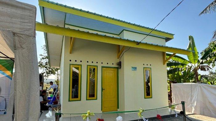 Rumah Suhanah yang telah direnovasi dari program rutilahi Baznas bekerjasama dengan Jabar Bergerak