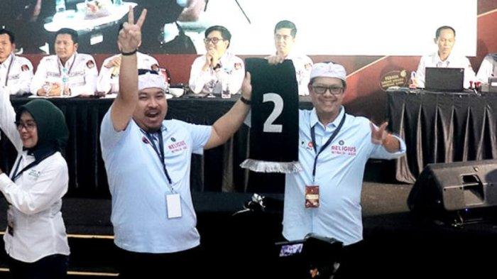 Salah satu pasangan yang bertarung di Pilbup Subang 2024, yaitu pasangan Religius, Reynaldy-Agus, yang diusung oleh koalisi Partai Golkar, PDIP, dan PKS.