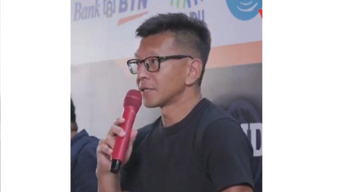 Tangkapan layar penjelasan tayang kanal YouTube Lensa Olahraga saat Deputi CEO PT Persib Bandung Bermartabat (PBB), Teddy Tjahjono menjelaskan terkait pasangan klub terkait beberapa regulasi baru di Liga 1 musim depan, dalam acara SJFC Gelar Diskusi Liga Indonesia 2023/2024', Rabu (31/5)