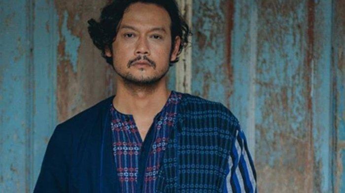 Aktor Dwi Sasono.