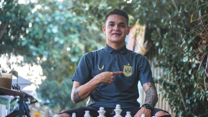 PSIS Semarang mengontrak pemain asal Timor Leste, Paulo Gali Freitas untuk slot pemain asing dari ASEAN.