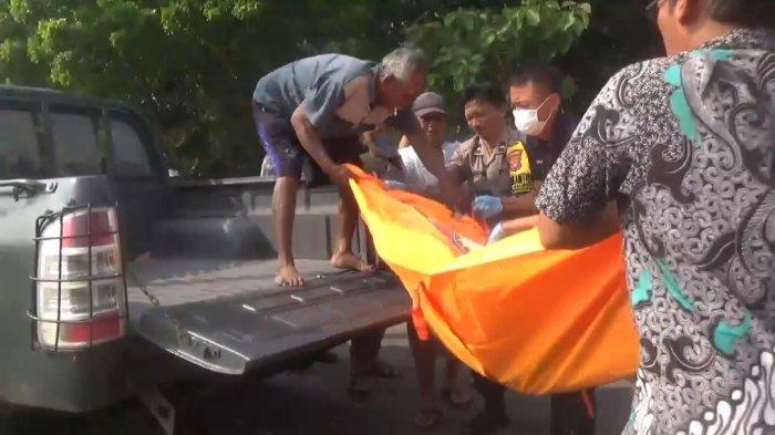PENEMUAN MAYAT - Warga Desa Wanakaya, Kecamatan Gunung Jati, Kabupaten Cirebon digegerkan dengan penemuan mayat seorang pria lanjut usia di pinggir jalan penghubung menuju Kecamatan Plered, Sabtu (5/7/2025) pagi.