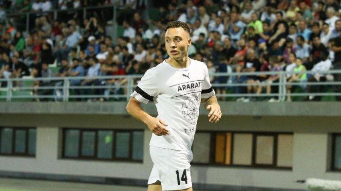 Pemain asing Tanjung Verde, Mailson Lima, resmi menjadi pemain asing baru Persib Bandung.