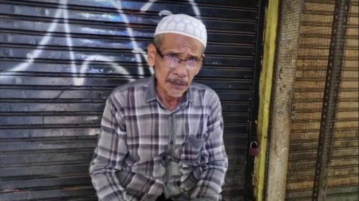 Agus Salim, pedagang pakaian di Blok G Pasar Tanah Abang, Jakarta Pusat.