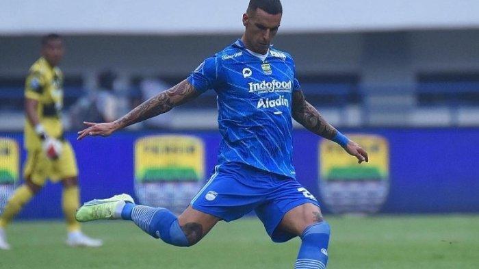 Bintang anyar Persib Bandung asal Spanyol, Alberto Rodriguez.