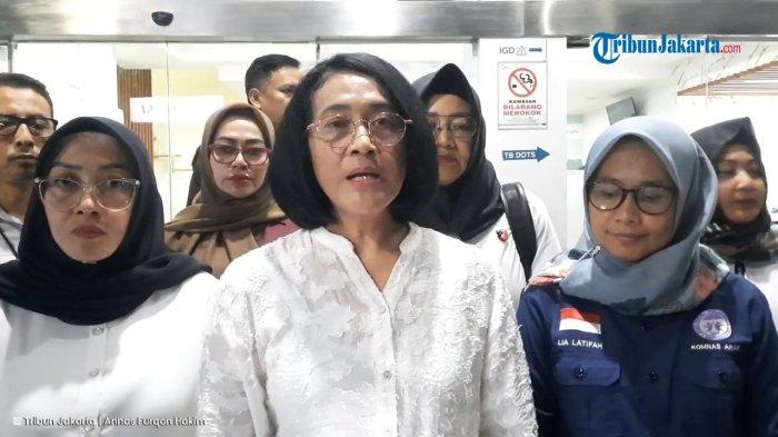 KONDISI TERKINI BOCAH YANG DISIKSA AYAH - Direktur Tindak Pidana PPA-PPO Mabes Polri Brigjen Nurul Azizah setelah menjenguk bocah perempuan korban penyiksaan oleh ayahnya di RSUD Kebayoran Lama, Jakarta Selatan, Rabu (11/6/2025) malam.