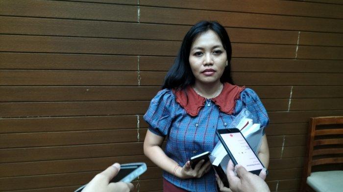 Kuasa hukum mantan bos PT KSA berinisial LSM, Wulan Arlita Puspitasari, saat diwawancarai di kawasan Melawai, Blok M, Jakarta Selatan, Jumat (26/5/2023).
