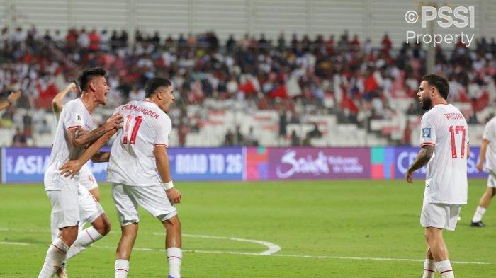 Tiga pemain Timnas Indonesia, Mees Hilgers, Ragnar Oratmangoen, dan Calvin Verdonk.