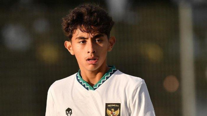 Momen Welber Jardim saat memakai seragam Timnas Indonesia.