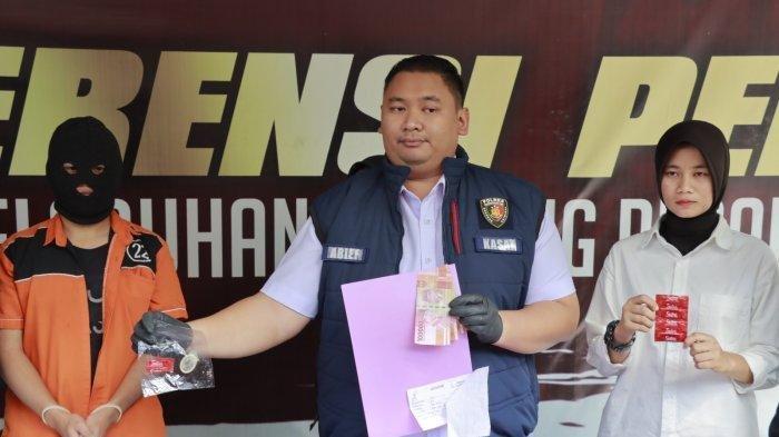 PH (19) tega jual kemolekan tubuh pacar sendiri, ditangkap saat di hotel.