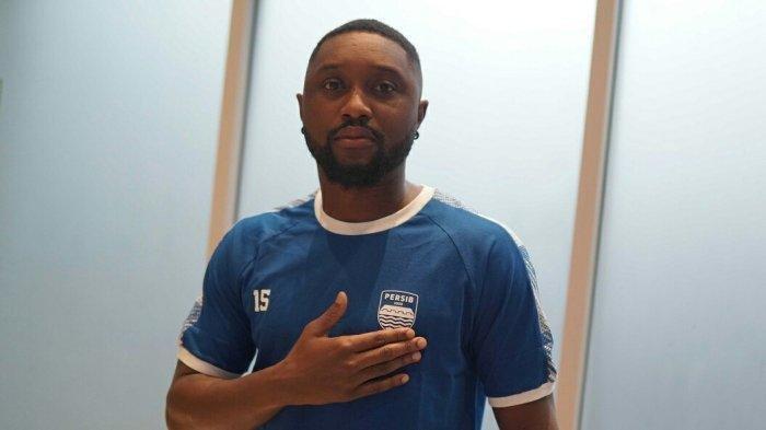 Pemain asing Persib Bandung, Levy Clement Madinda bertekad memberikan segalanya untuk Maung Bandung.