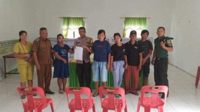 Polres Sergai memediasi 2 belah pihak berperkara di Aula Kantor Desa Makmur Kecamatan Teluk Mengkudu Kabupaten Serdang Bedagai, Senin (30/9/2023).