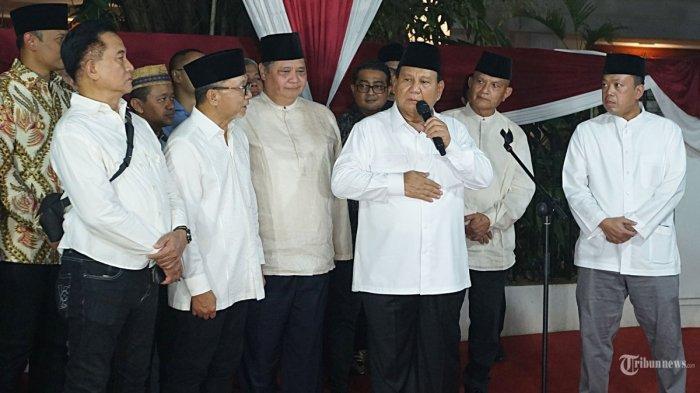 Presiden terpilih, Prabowo Subianto di kediamannya, Jalan Kertanegara IV, Kebayoran Baru, Jakarta Selatan, Rabu (20/3/2024) malam.