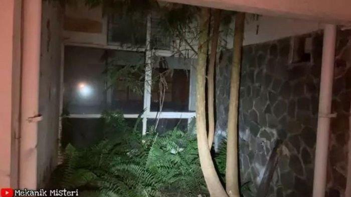 Rumah mewah terbengkalai di Indramayu yang disebut milik mendiang Dono Warkop DKI.