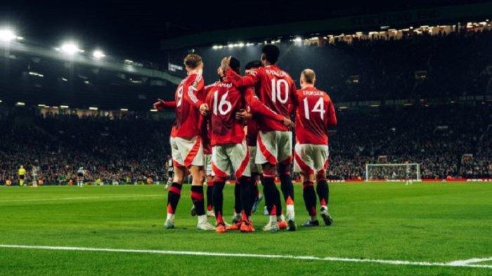 Selebrasi pemain Manchester United di Old Trafford.