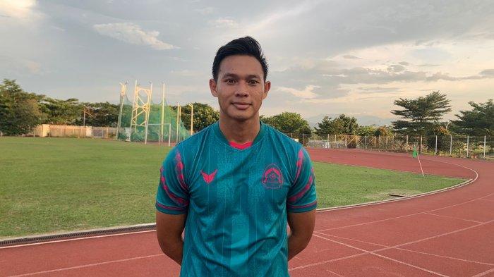 Bek Persikabo 1973, Andy Setyo Nugroho saat ditemui seusai menjalani latihan di Stadion Pakansari, Cibinong.