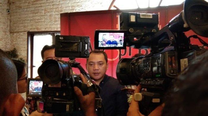 Anggota TKN Taufik Basari di sebuah diskusi di bilangan Veteran, Jakarta Pusat, Rabu (13/2/2019).