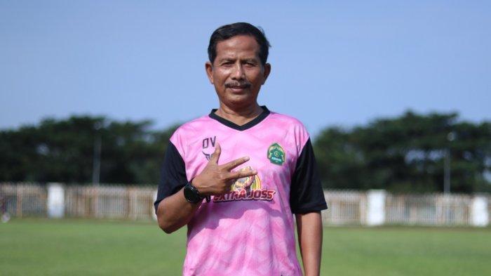 Pelatih baru Tira Persikabo, Djadjang Nurdjaman (Djanur) di Liga 1 2022/2023.