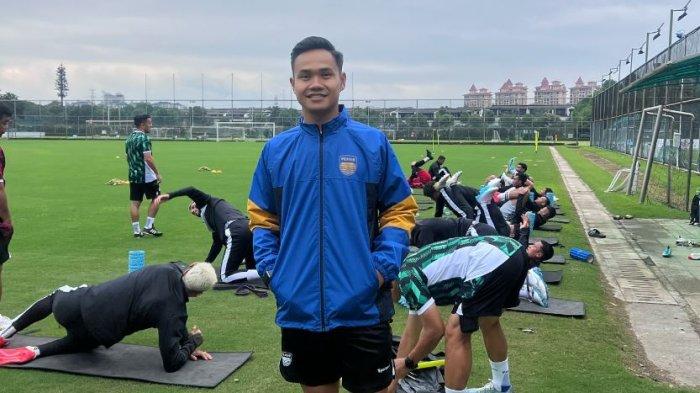 Ofisial Persib Bandung Benidektus Adi Prianto.