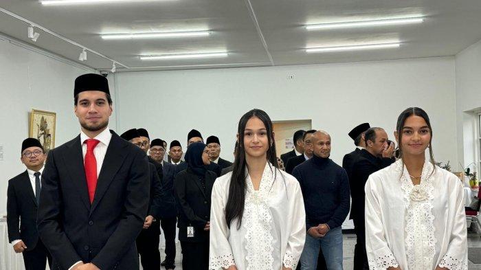 Pengambilan sumpah dan janji setia pewarganegaraan pesepakbola Kevin Diks telah dilaksanakan di Kopenhagen, Denmark, Jumat (8/11) siang waktu setempat.