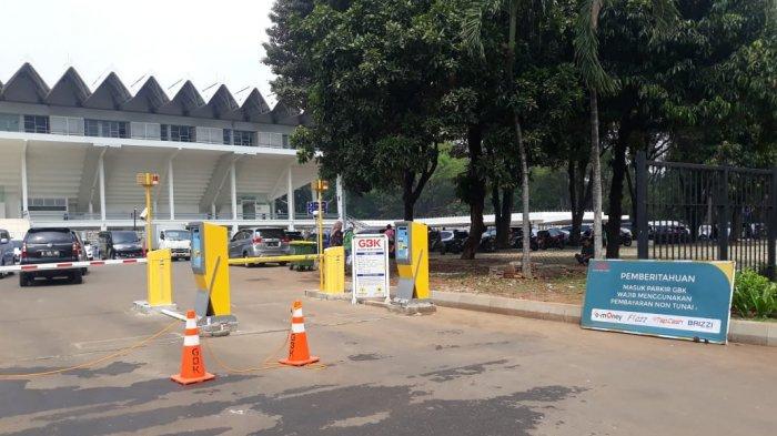 Lokasi Parkir Area Gelora Bung Karno (GBK) Senayan, Jakarta Pusat, Minggu (11/11/2018).