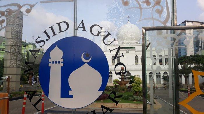 Masjid Al Azhar di Kebayoran Baru, Jakarta Selatan pada Selasa (17/3/2020).