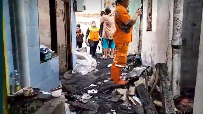 Kondisi terkini permukiman warga di Menteng Atas, Setiabudi, Jakarta Selatan, yang dilanda kebakaran, Rabu (12/7/2023).