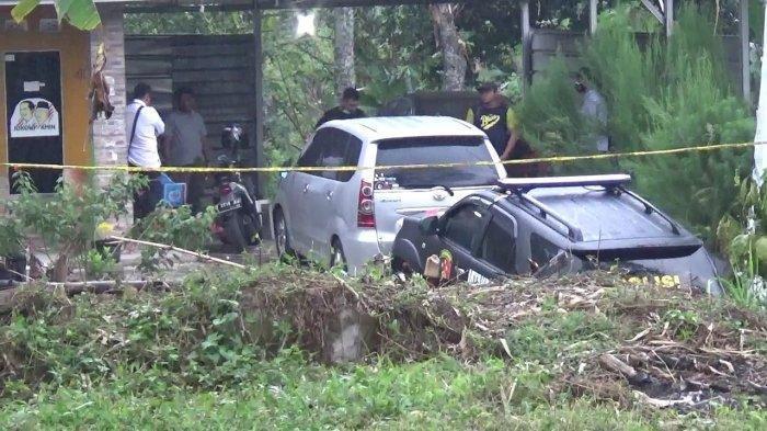 Polisi kembali mendatangi lokasi perampasan nyawa Amalia Mustika Ratu di Kecamatan Jalan Cagak Kabupaten Subang, Rabu (15/9/2021)
