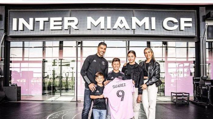 Suarez dan Messi bakal kembali bermain bersama di musim baru 2024 dengan memperkuat Inter Miami.