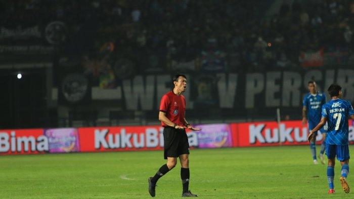 Furoshi Nakamura bertugas memimpin laga Persib Bandung vs Persik Kediri.