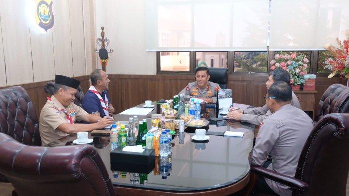 Kapolda Jambi Irjen Pol Rusdi Hartono silaturahmi bersama Ka Kwarda Pramuka Jambi pada Jum'at, (01/09/2023).