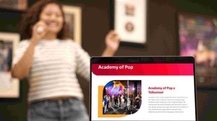 Para talenta kreatif muda Indonesia yang tertarik untuk mengikuti Academy of Pop dapat mengikuti audisinya lebih awal bersama Telkomsel dengan menyiapkan dan mengunggah video audisi orisinal yang menampilkan kemampuan terbaik mereka dalam bernyanyi dan menari.