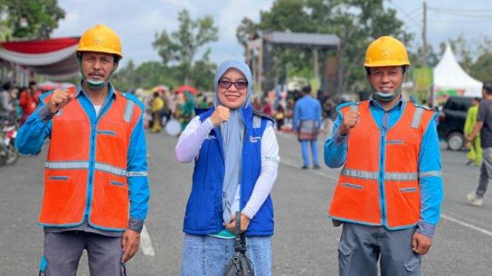 PLN Jambi memastikan pasokan listrik aman saat Pagelaran Senandung Jolo pada peringatan Hari Pendidikan Nasional di Muaro Jambi