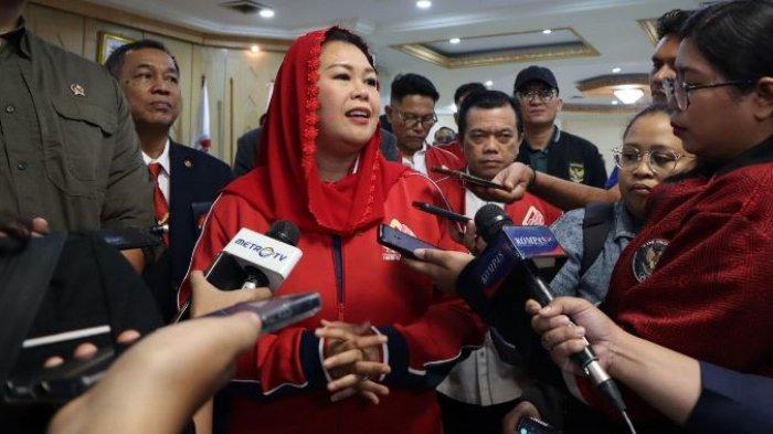 Dra. Zannuba Arifah CH. R atau Yenny Wahid dilantik menjadi Ketua Pengurus Pusat Federasi Panjat Tebing Indonesia (PP FPTI) masa bakti 2023 – 2027