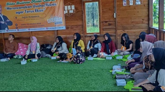 SKK Migas PetroChina Jabung Ltd, Bersama Forum Pegiat Literasi dan Wahana Tata Prima, mengadakan pelatihan bertema