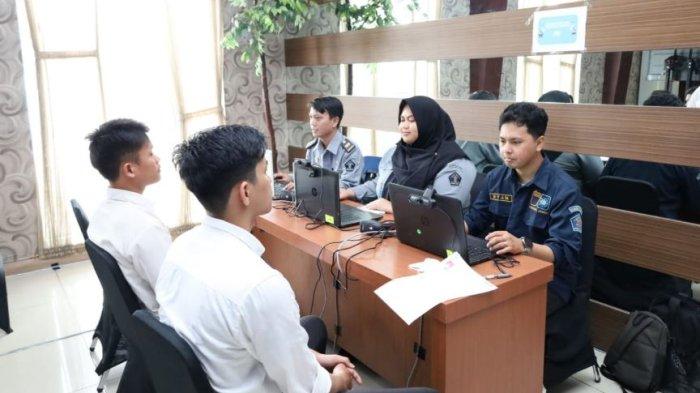 Kemenkumham Jambi Seleksi Kemampuan Dasar (SKD) Calon Pegawai Negeri Sipil (CPNS) di Golden Harvest Hotel pada Kamis (09/11/2023).