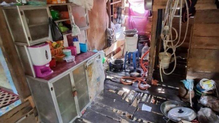Kediaman salah satu penerima beasiswa Kartu Indonesia Pintar- Kuliah (KIP-K).