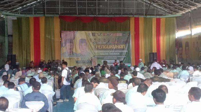 Bapaslon Nalim-Nilwan mengukuhkan Tim Pemenangan Menawan (Menangkan Nalim-Nilwan) tingkat Kabupaten Merangin untuk pemilihan Bupati dan Wakil Bupati Kabupaten Merangin Periode 2024-2029