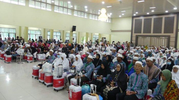 159 jamaah haji Kloter BTH 34 Debarkasi Batam sudah tiba di Asrama Haji Jambi.
