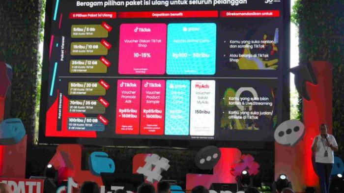 SIMPATI TikTok: Kartu perdana SIMPATI TikTok hadir dengan kuota internet 5GB seharga Rp55 ribu, serta berbagai varian paket isi ulang SIMPATI TikTok mulai dari Rp5 ribu hingga Rp100 ribu yang dapat diakses melalui aplikasi MyTelkomsel, UMB *363#, dan mitra ritel resmi.