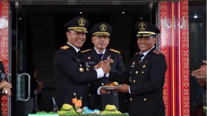 Kantor Wilayah Kementerian Hukum dan HAM Jambi melaksanakan peringatan Hari Kementerian Hukum dan Hak Asasi Manusia ke-79 atau yang disebut Hari Pengayoman.