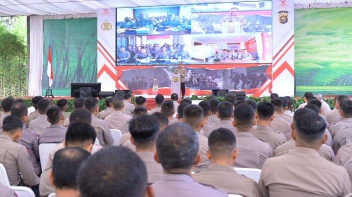 Polda Jambi melaksanakan Kegiatan Pembukaan Latihan Pra Ops Mantap Praja Siginjai Tahun 2024 di EV Garden Jambi pada Senin (19/8/2024)