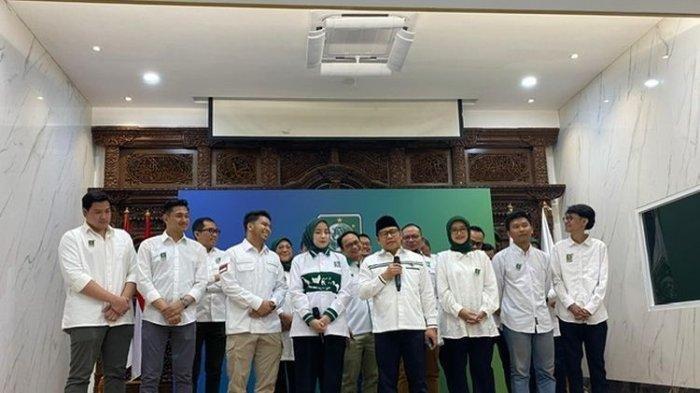 Pengurus yang Baru DPP PKB. Ketua Umum PKB Muhaimin Iskandar menunjuk Ais Shafiyah Asfar jadi Ketua Harian Partai Kebangkitan Bangsa (PKB)