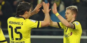 Bek Borussia Dortmund, Mats Hummels (kiri)