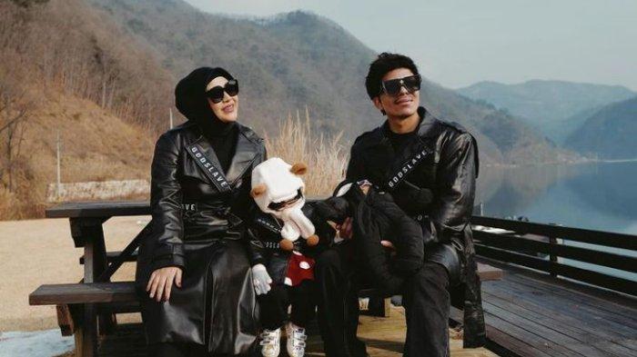 Aurel Hermansyah, Ameena, Atta Halilintar dan Azura saat liburan di Korea Selatan